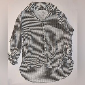 Medium Striped Black and White Women's Top